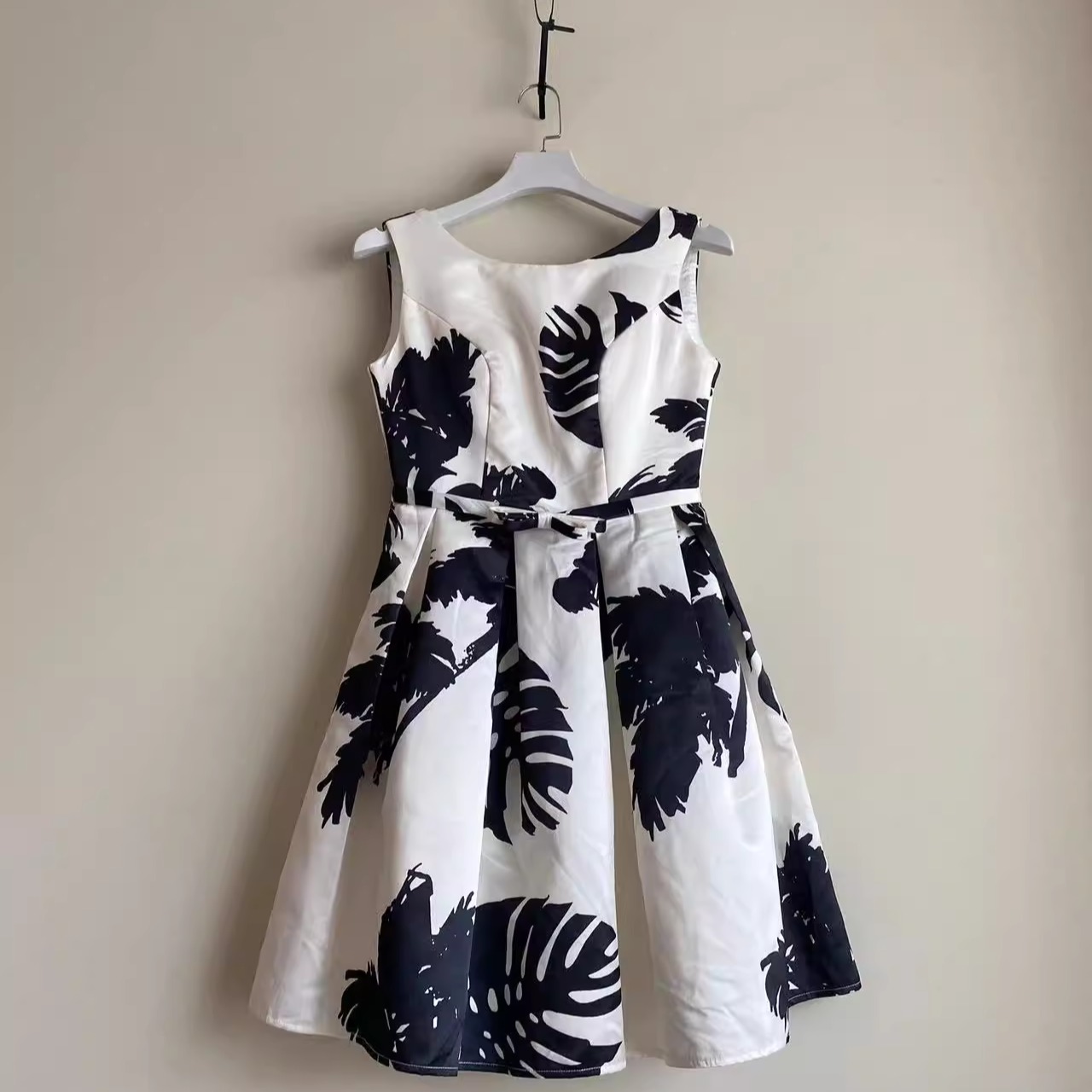 外贸原单印花连衣裙修身显瘦