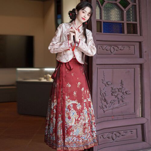 新品马面裙婚服旗袍敬酒r服新娘回门服新中式订婚裙汉服改良版连