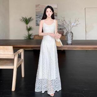 白色蕾丝吊带连衣裙子女装 穿搭海边度假风收腰长裙 2025初夏季 新款