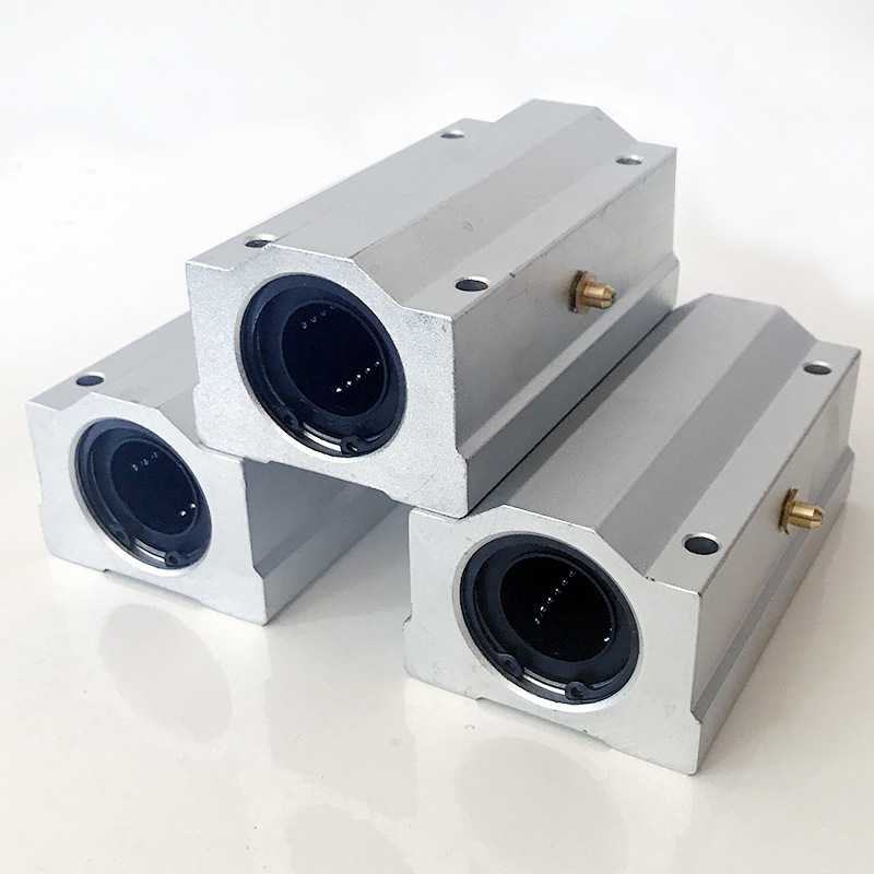 光轴加长直线箱式滑块SCS8 10 12 16 20 25 K30 35 40 50 60LUU