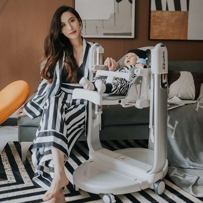 多功能ademain可折叠宝宝摇篮餐椅宝宝吃饭用椅子解放双手餐桌