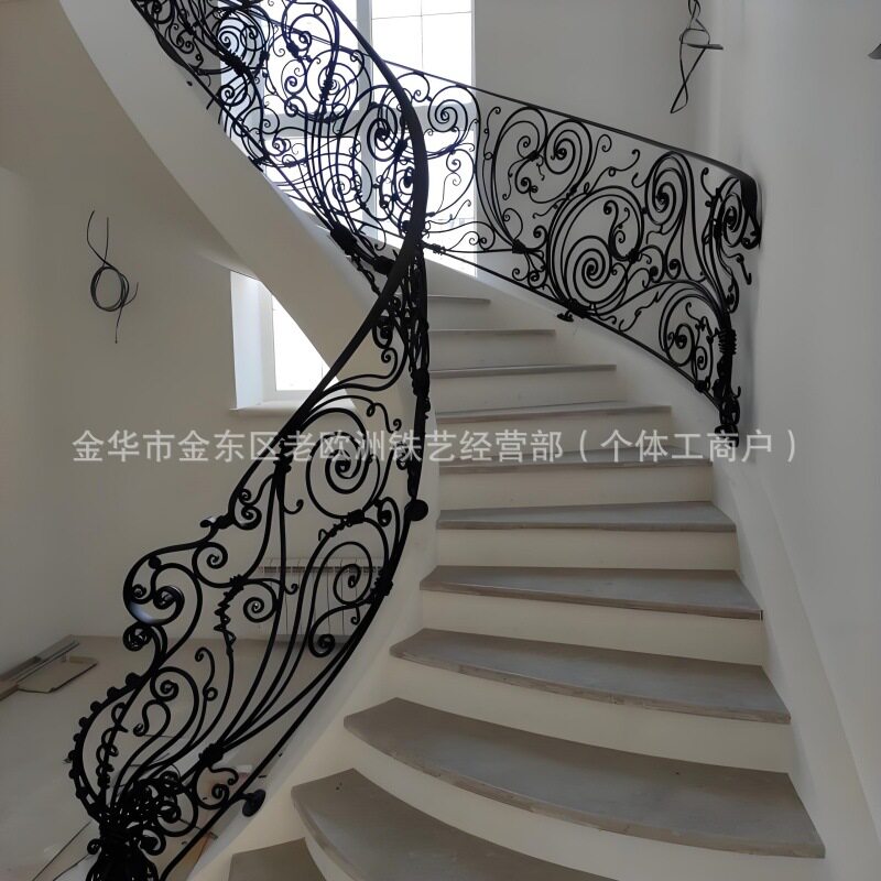 浙江厂家欧式别墅铁艺护栏室内铁艺楼梯扶手锻造铁艺栏杆铁艺楼梯