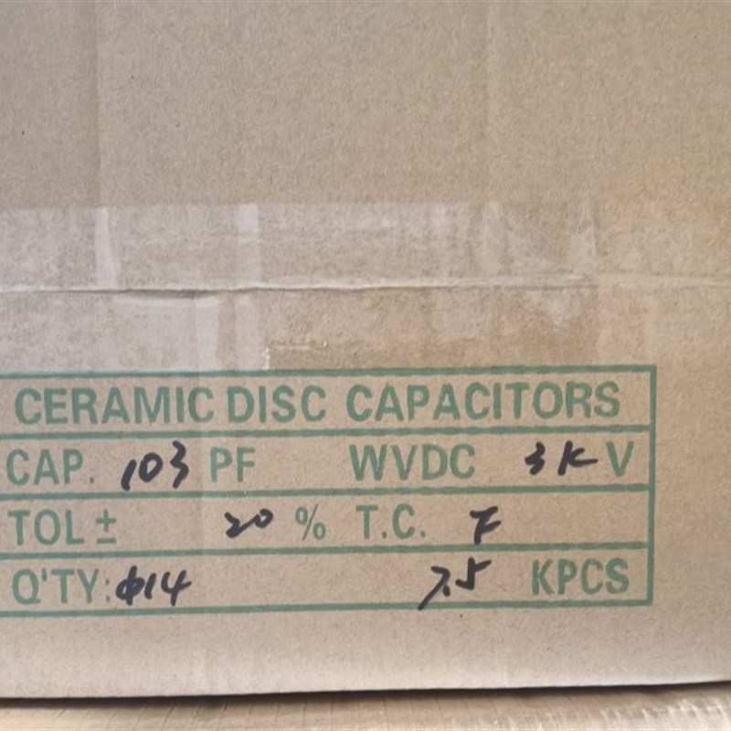 103 3KV 压瓷片电容 全新 片径F14MM ( 500个/包) 0.2/只