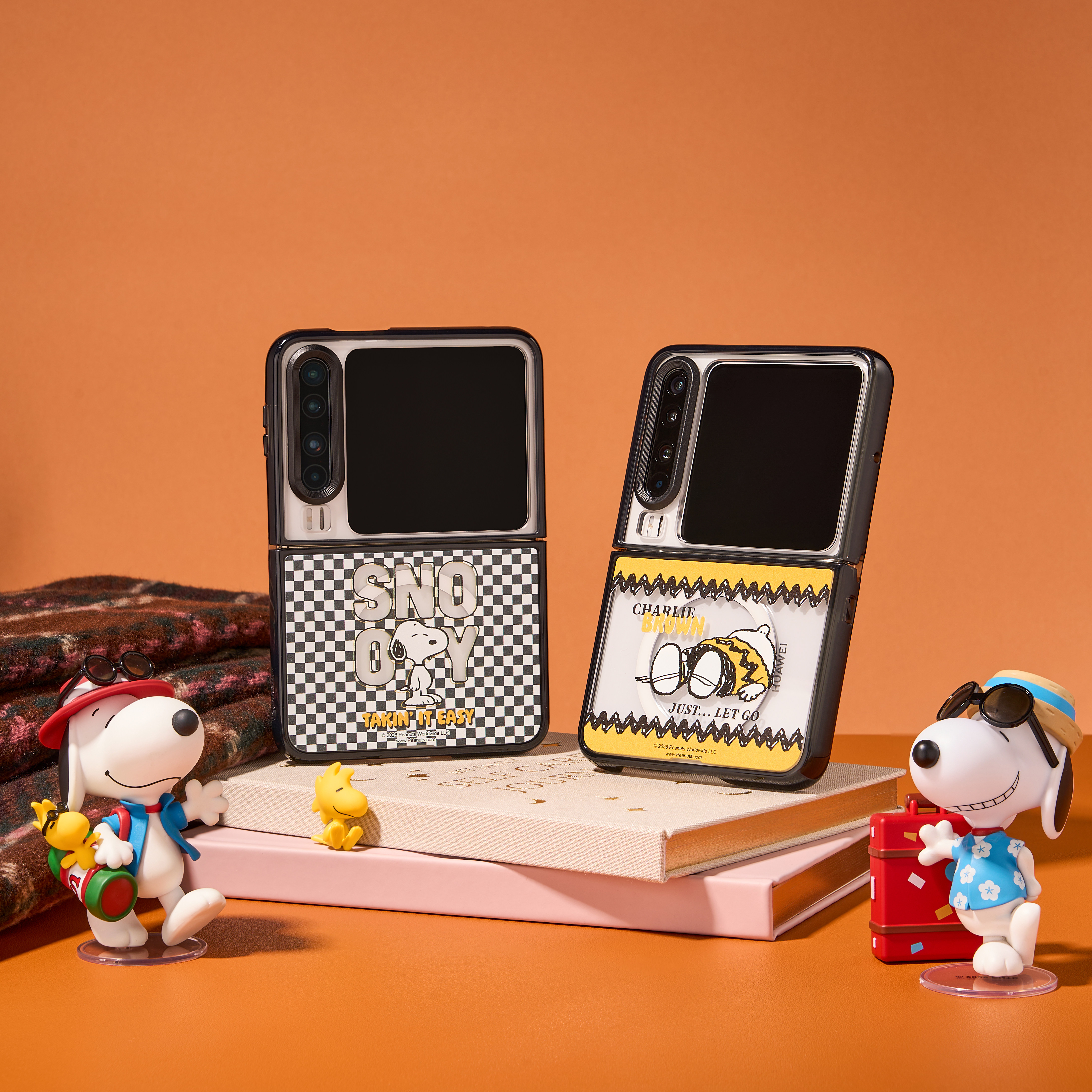 THE HOODx史努比联名 适用华为Pura X 磁吸换图手机保护壳卡通可爱高级感防摔挂绳孔