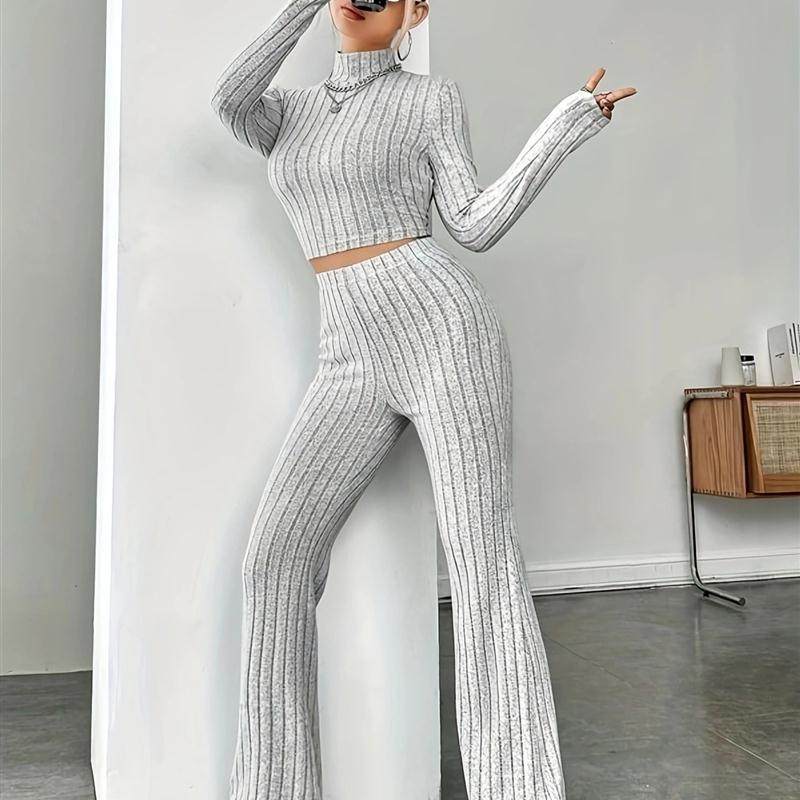 纯色坑条长袖针织衫套装Solid Pit Stripe Long Sleeved Knit Set