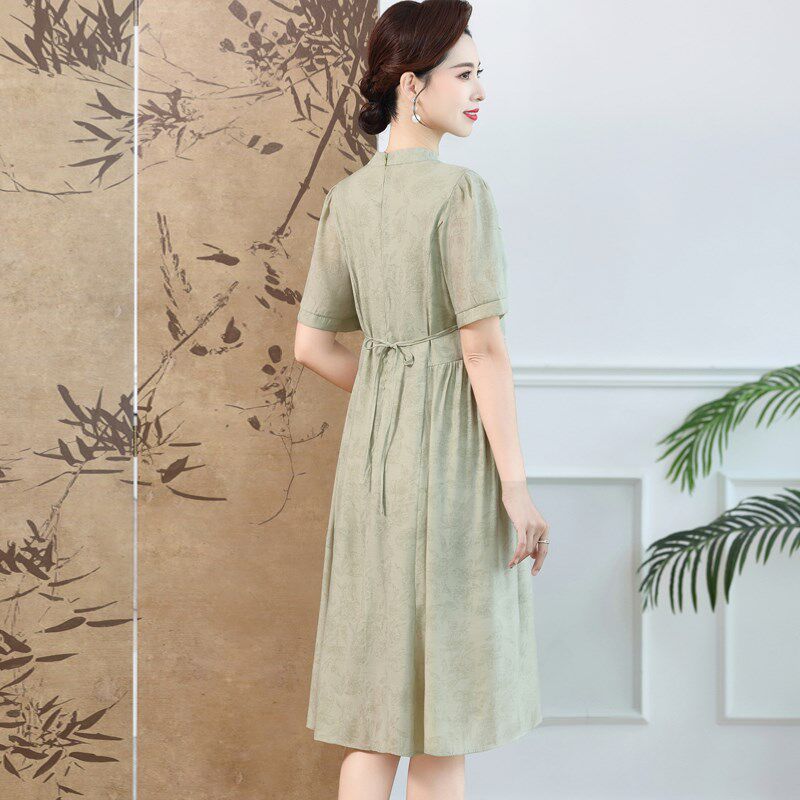 新品年轻妈妈新中式连衣裙夏季202C5新款40岁中年女装改良旗袍裙