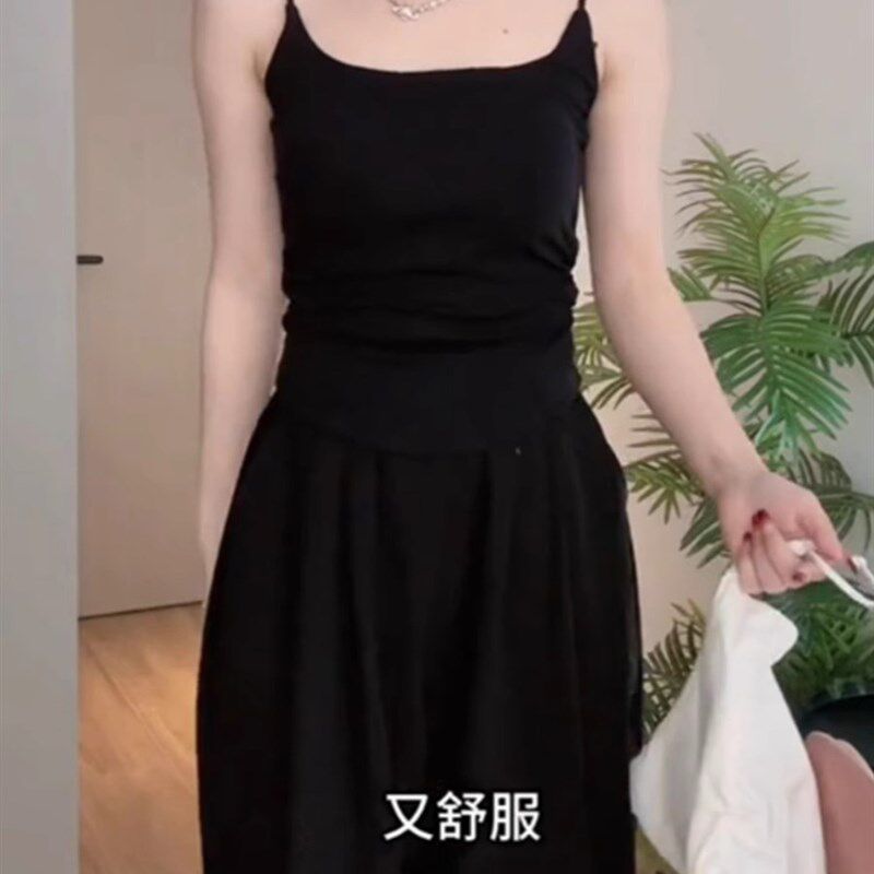 新品大码纯色u领吊带背心女内搭外穿夏H季胖mm美背带胸垫无袖打底