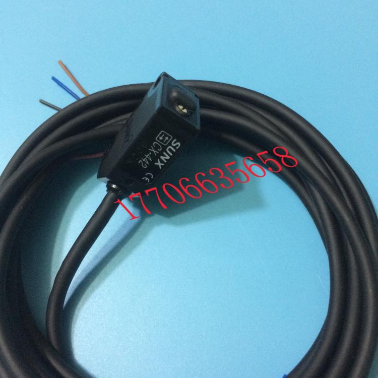 极速神视光e电光纤感测器CX-442方形反射激光感应开关