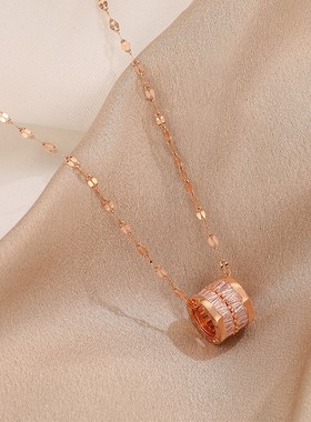 极速小蛮腰项链2022年新款潮小众设计感锁骨链女T简约网红气质吊