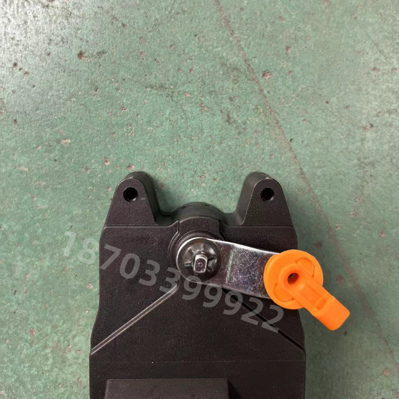 极速适用于鸿日S1御虎金彭D70S70丽驰B01电Q动汽车代步车中控锁闭