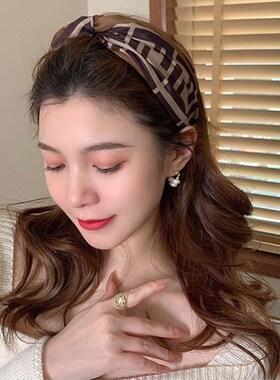 极速202d2网红爆款头窟发箍女款头箍新款高端外出百搭气质发卡时