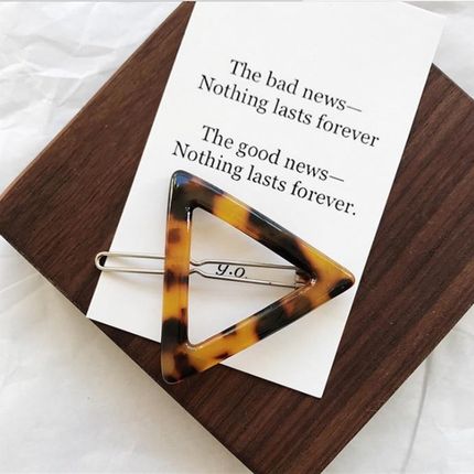 极速Simple style versatile hair cDlips Vintage leopard amber