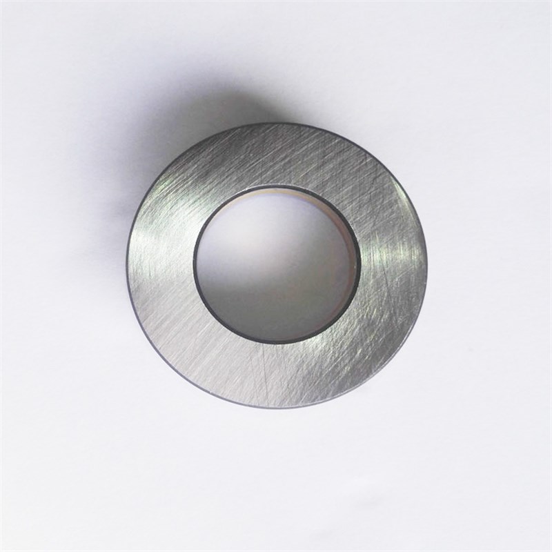 极速平面推力圆柱滚子轴承81136y 81138 81140 81144 M