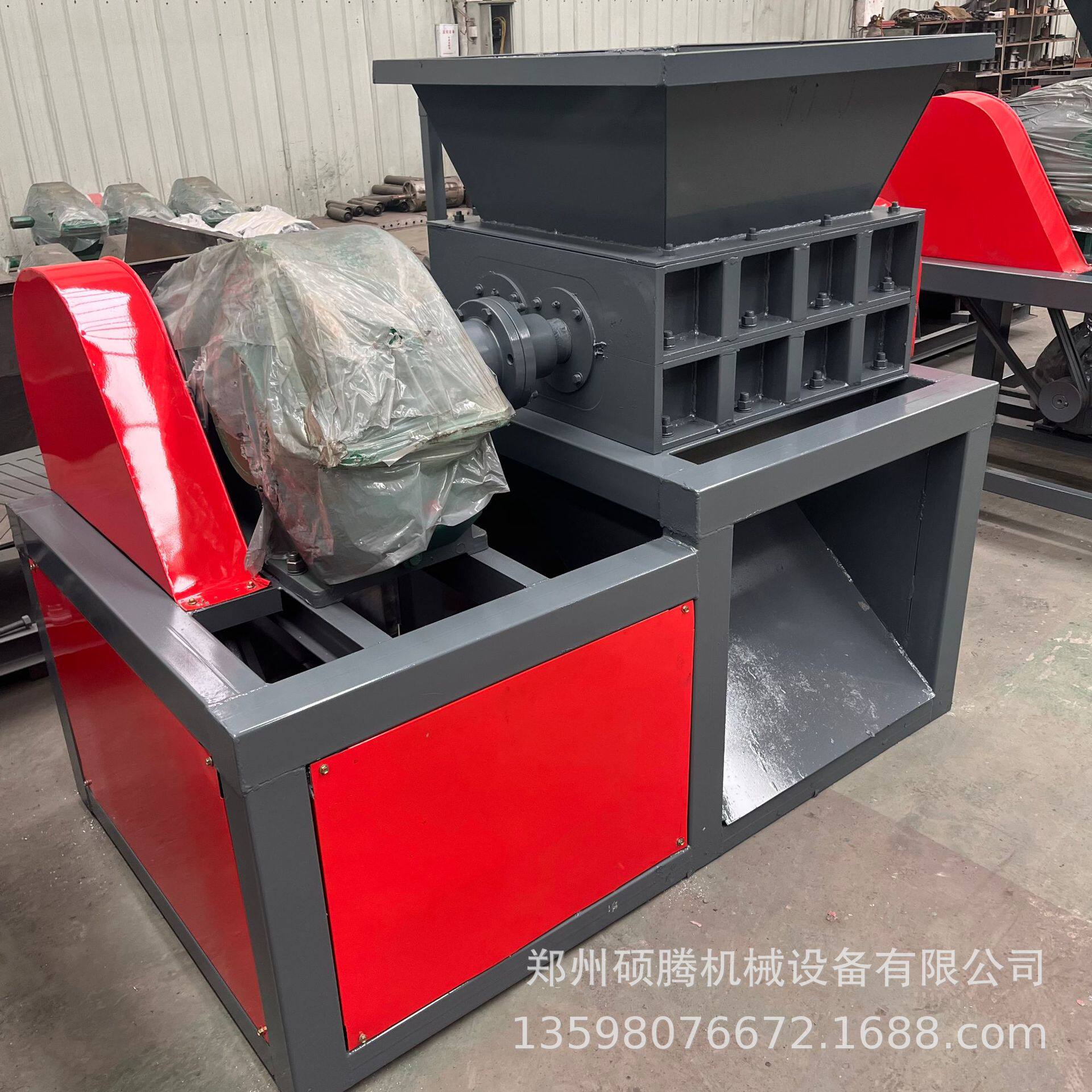 废弃棉被窗帘撕碎机 不干胶广告布撕碎机 密目网滤布拉伸膜切碎