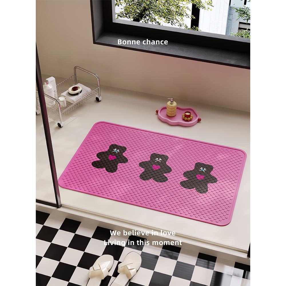 甜酷黑粉小猫浴室防滑垫PVC卫生间淋浴房浴缸洗澡防摔地垫吸盘底