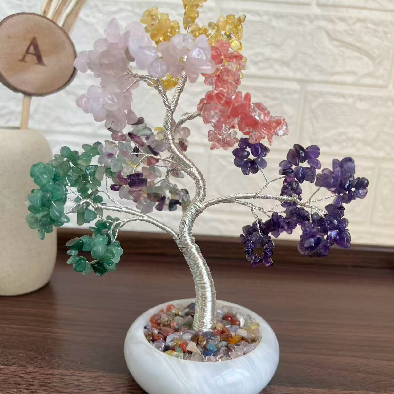 天然水晶七彩碎石发财树手工编织招桃花许愿发财树家居办公装饰品
