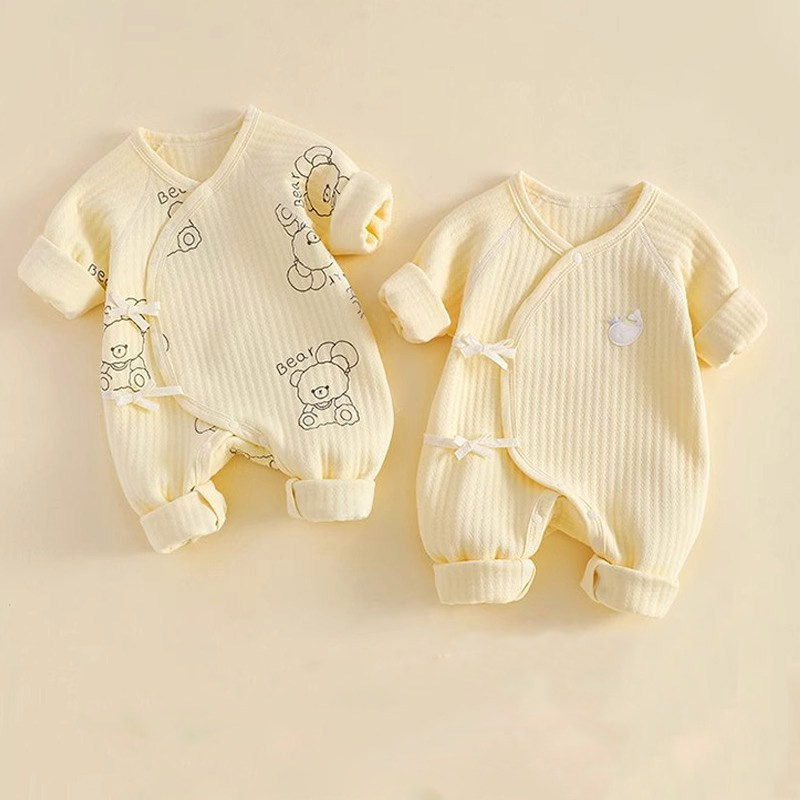 新生儿连体衣哈衣初生婴幼儿纯棉睡衣服春秋冬夹棉保暖宝宝爬行服
