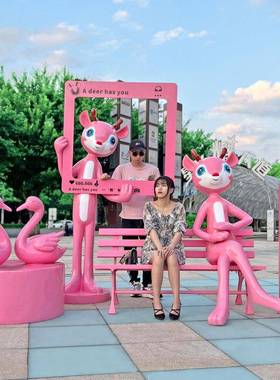 梅花鹿雕塑大型摆件商场奶茶店铺门口美陈圣诞麋鹿落地装饰吸引人