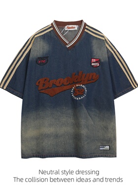 88FXM 2025夏季新款美式复古学院风V领水洗牛仔短袖情侣T恤上衣潮