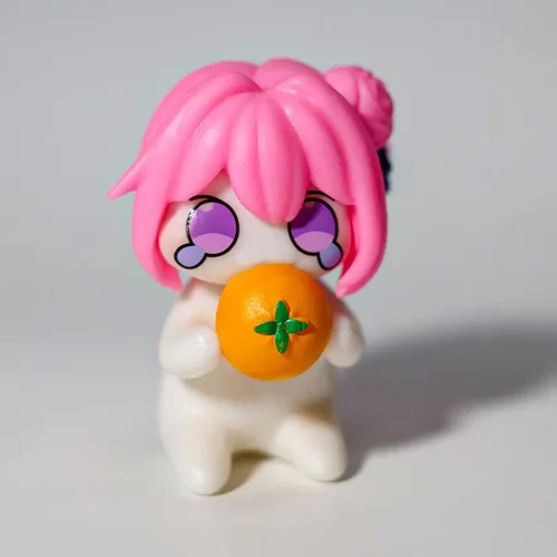 可爱立体手办Doro桃乐丝粉狗只想吃橘子桌面小摆件模型哦润几