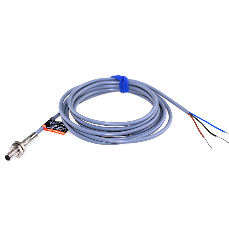 鑫社 M4M5M6微型金属接近开关传感器 电感式感应器npn pnp三线24v