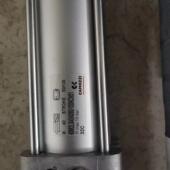 意大利康茂盛气缸60M2L040A050 100NCN01原装 进口未税