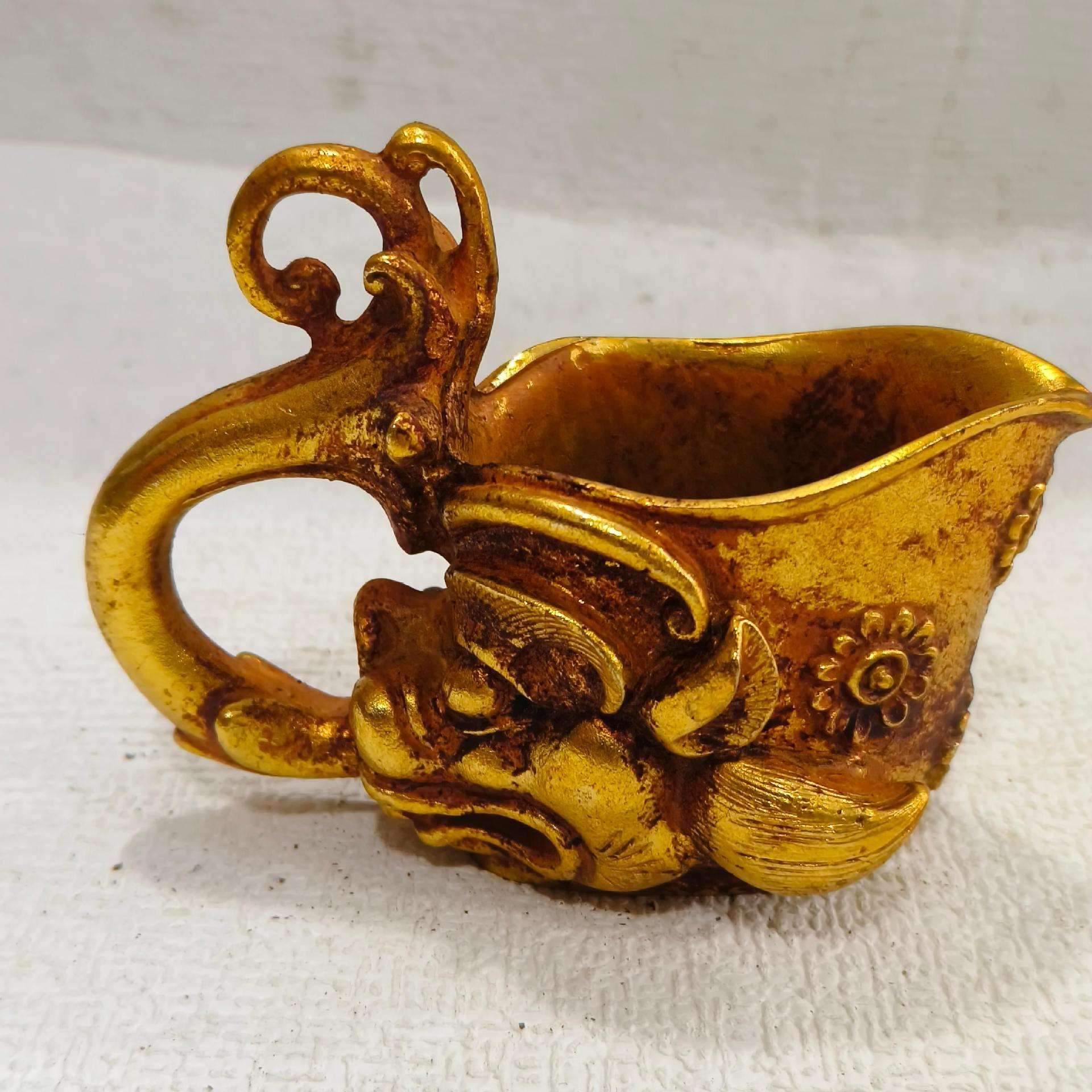 仿古实心鎏金瑞兽龙爵酒杯古代帝王杯珍藏旧货老物件家居摆件收藏