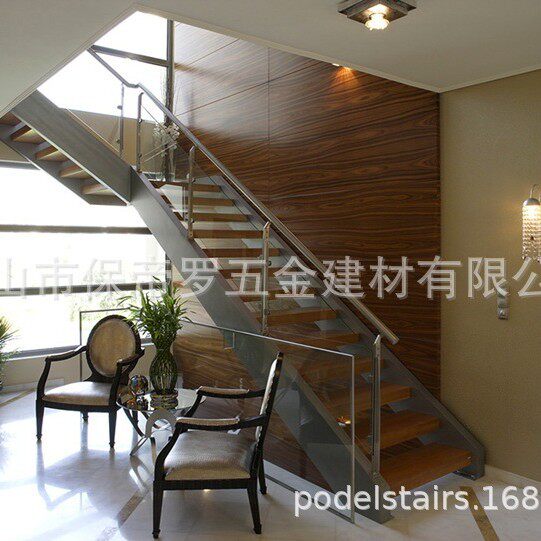 室内斜直梁钢木_楼梯玻璃护栏钢木楼梯佛山保帝罗