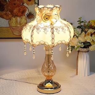 欧式卧室床头灯2025新款触摸充电可调光轻奢高级感家用婚房台灯