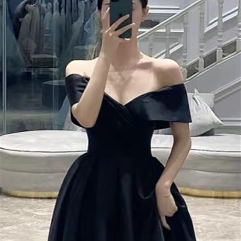 速发黑色一字肩晚礼服2025高贵优雅舞台演出大摆拖尾开叉缎面长裙