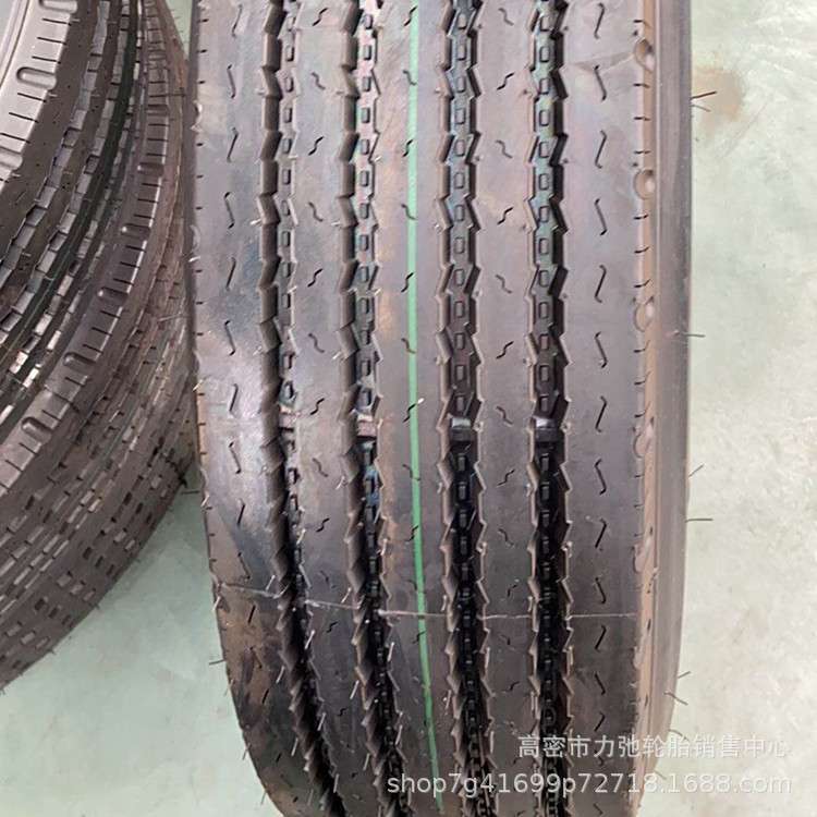 9.5r17.5真空胎中长途卡车货车客车轮胎花纹加深抗扎现货9.5R17.5