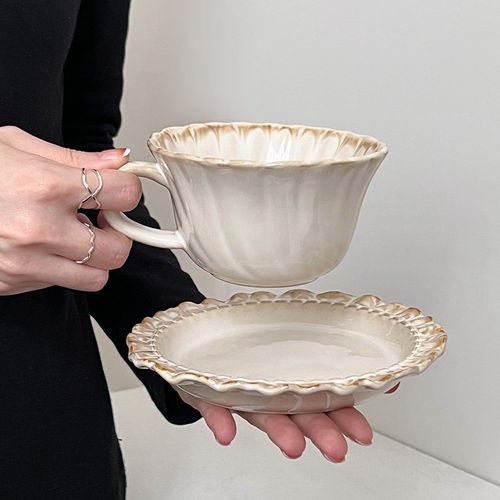 速发下hub 复古轻棕花边裙褶彩C釉陶瓷咖啡杯家用高颜值下午茶杯