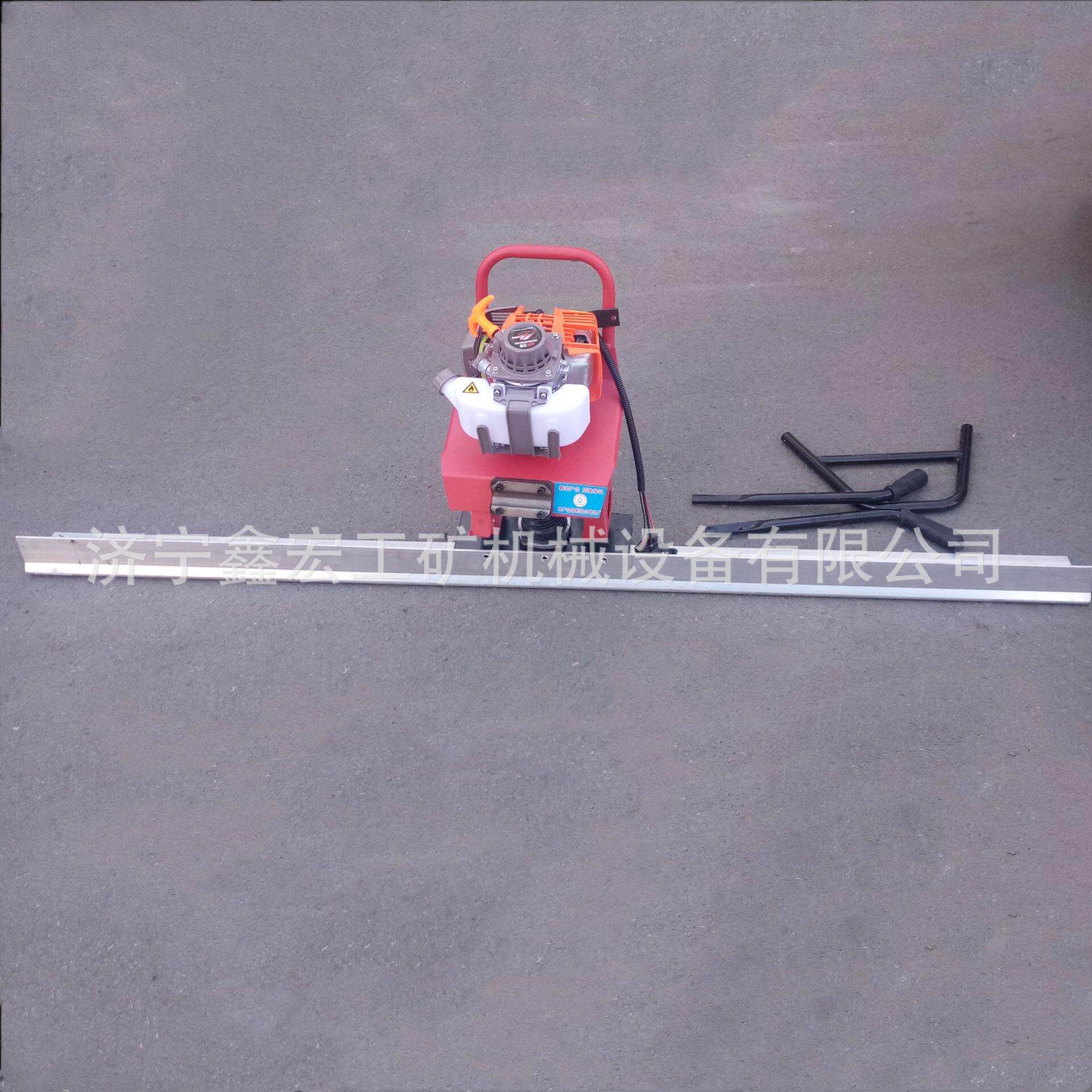 XLZ-25汽油振动尺 水泥路刮板老厂机器让你放心