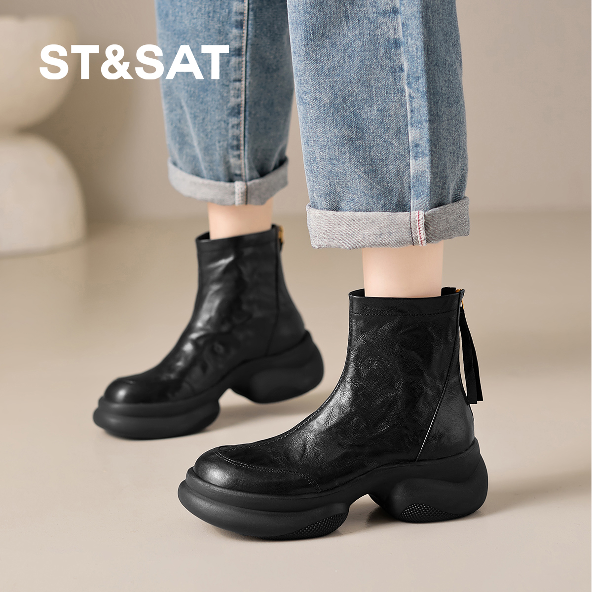 星期六新款冬季复古增高时装靴女厚底圆头瘦瘦靴子高帮黑色小短靴
