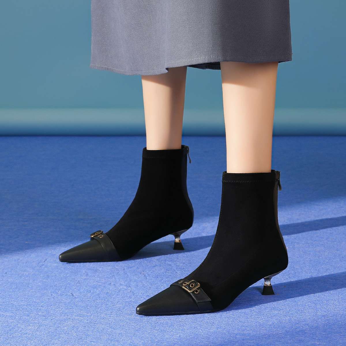 【星期六】2025秋冬软弹舒适弹力靴简约拼接高跟靴细跟时装靴