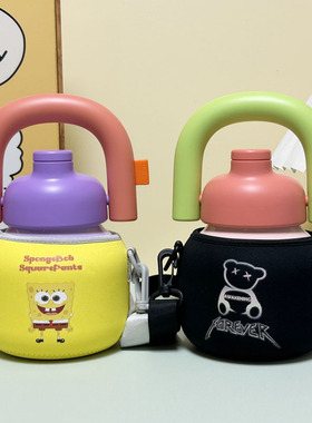 chakolab和序开挂拎拎壶保温杯套斜挎儿童820ml大肚水杯套保护套