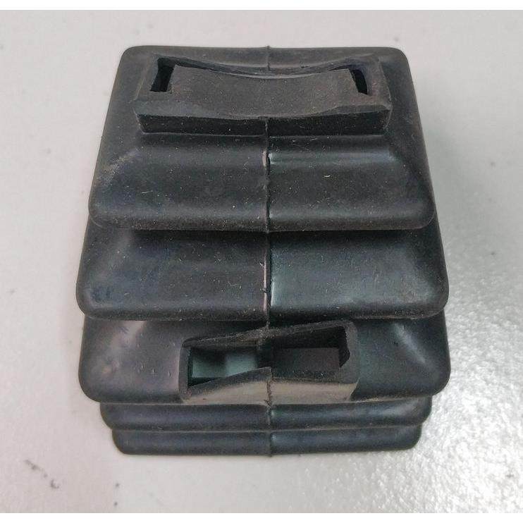 适用吉利自由舰金刚熊猫远景 英伦海景 帝豪EC7 离合器拨叉防尘套