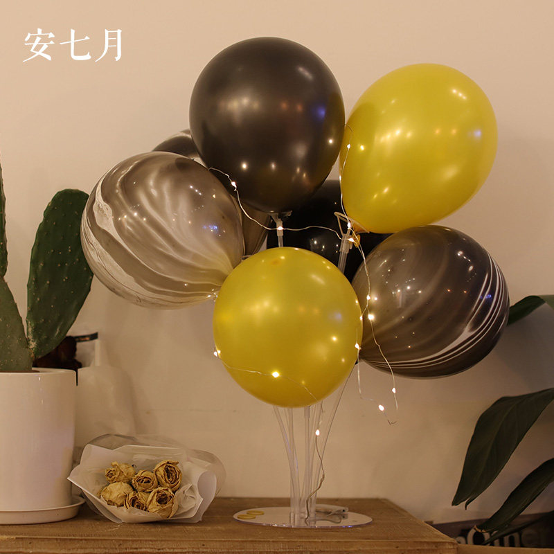 速发生日气情成人餐置套布派对装饰铝膜气球浪漫球侣宴会活动装饰