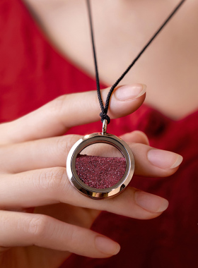 极速网红新品原矿晶体p砂嘎乌盒吊坠女护身挂件红项链男配饰复古