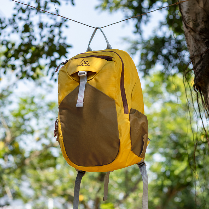 儿童户外出游背包轻量化登山运动