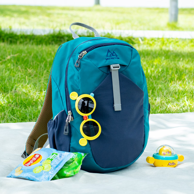 儿童户外出游背包超轻男童旅行