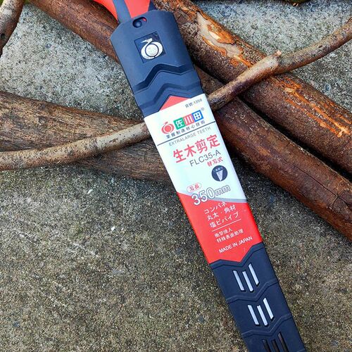 佐川田果树修枝锯户外伐木锯园林修树枝锯木工手板锯家用手工锯子
