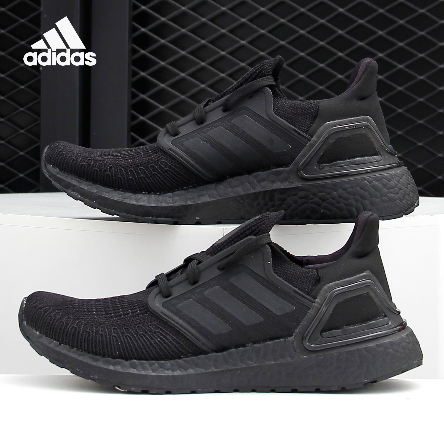 Adidas/阿迪达斯正品男女ULTRA BOOST 透气缓震跑步鞋 FU8498