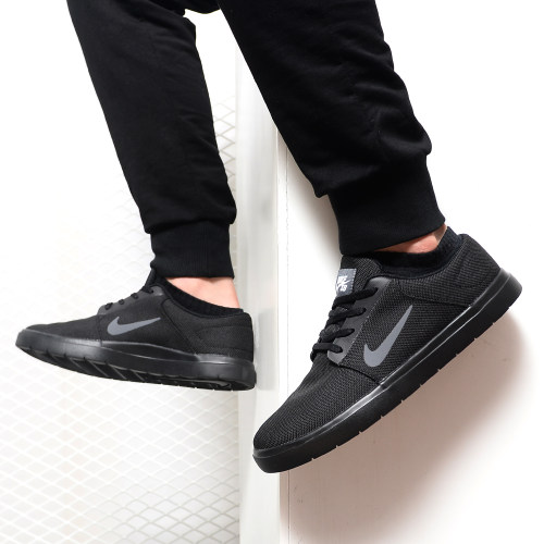 Nike/耐克正品男女鞋情侣款通用耐磨减震网面运动休闲板鞋 844445