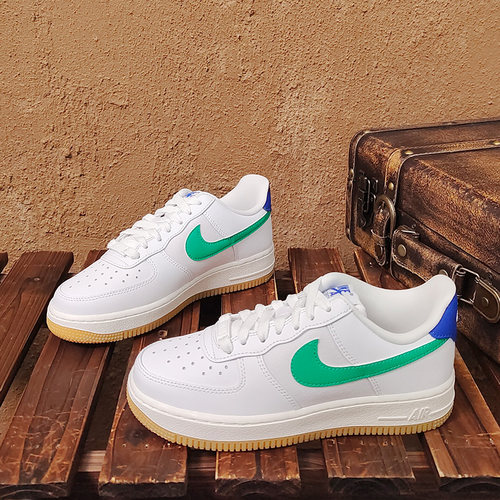 Nike/耐克正品Air Force 1女子运动休闲轻便板鞋DD8959-110