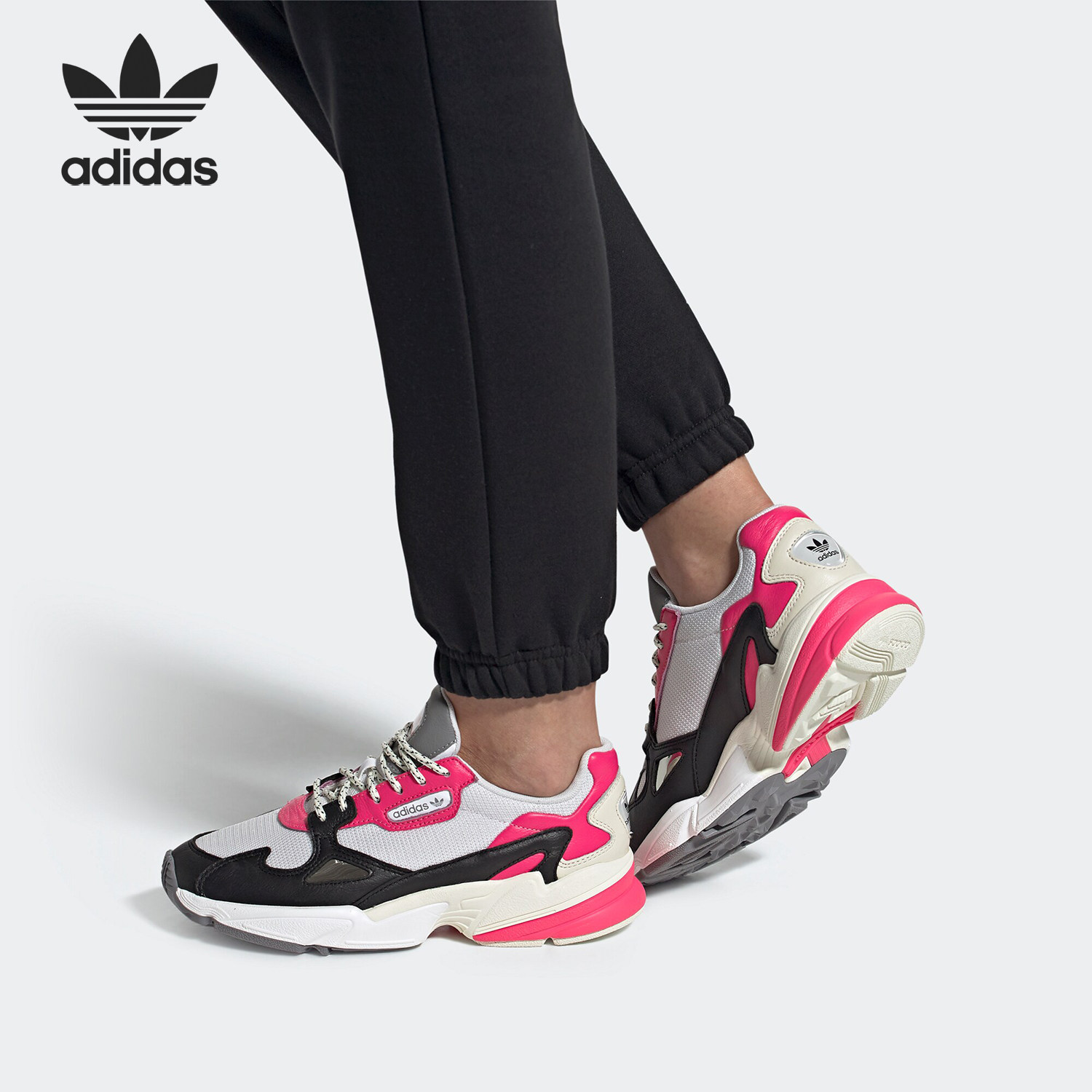 Adidas/阿迪达斯正品 当季新款三叶草女子运动休闲鞋 EG9926,运动鞋new,运动休闲鞋,淘宝优惠券,粉丝福利购,淘宝优惠卷
