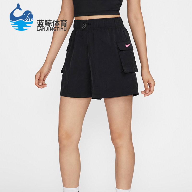 Nike/耐克正品秋季新款女士经典宽松透气休闲工装短裤HM4597-010