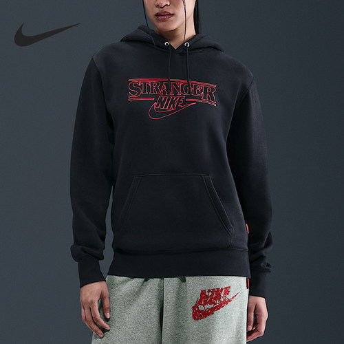 Nike/耐克正品Stranger Things男士印花连帽套头卫衣IF8519-010