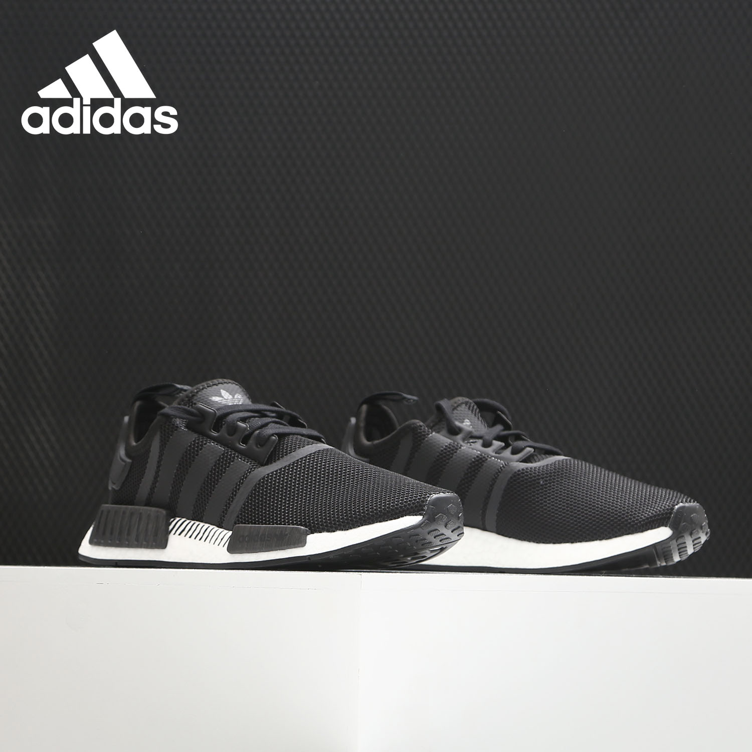 Adidas/阿迪达斯正品 三叶草 NMD_R1 男子经典休闲跑步鞋EE9310