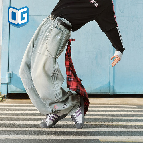 Adidas/阿迪达斯正品三叶草男士时尚经典运动弯刀牛仔长裤KT6366